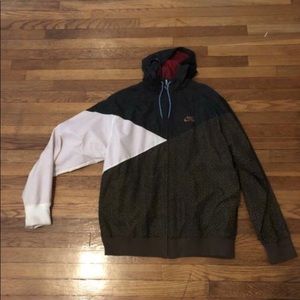 Nike SB windbreaker